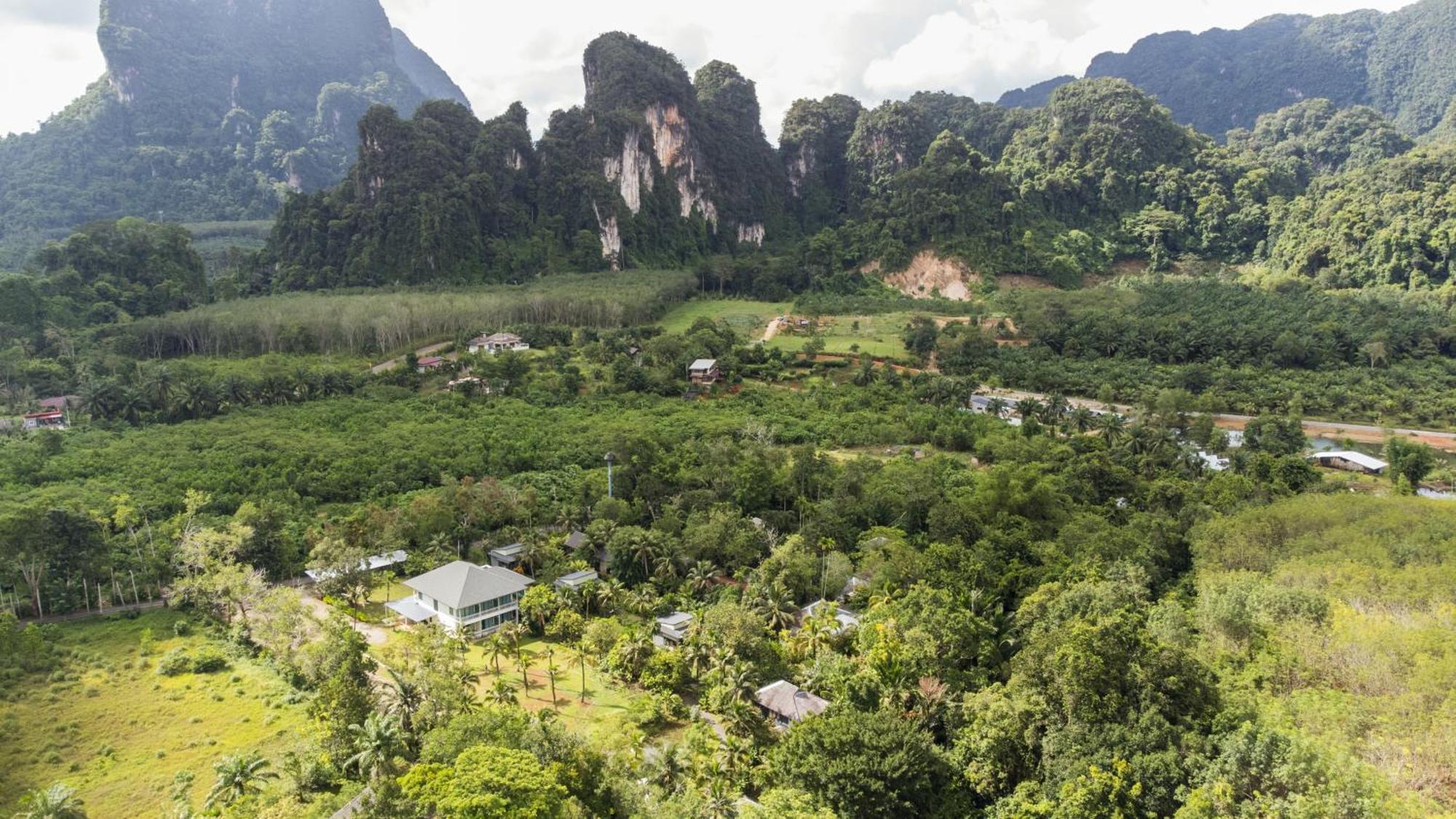 Blu Monkey Pooltara Krabi Hotel & Villas Pet Friendly Esterno foto