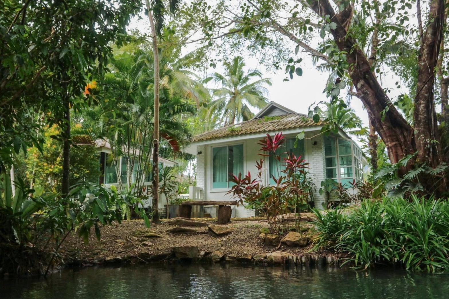 Blu Monkey Pooltara Krabi Hotel & Villas Pet Friendly Esterno foto